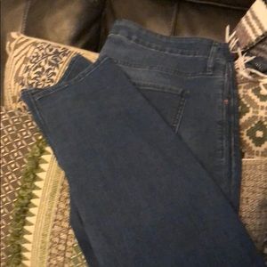 Old Navy Super Skinny Jeans
